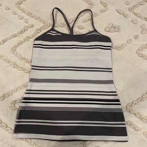 lululemon striped tank🍋